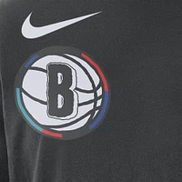 T-shirt à manches longues Nike Brooklyn Nets 2024/25 City Edition Courtside Max90 Heavyweight pour homme Noir