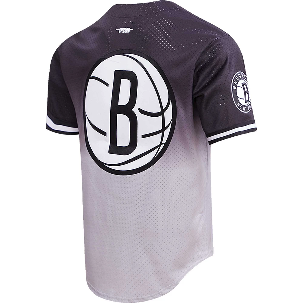 Chemise boutonnée en maille ombrée Brooklyn Nets Pro Standard pour homme, noir/gris