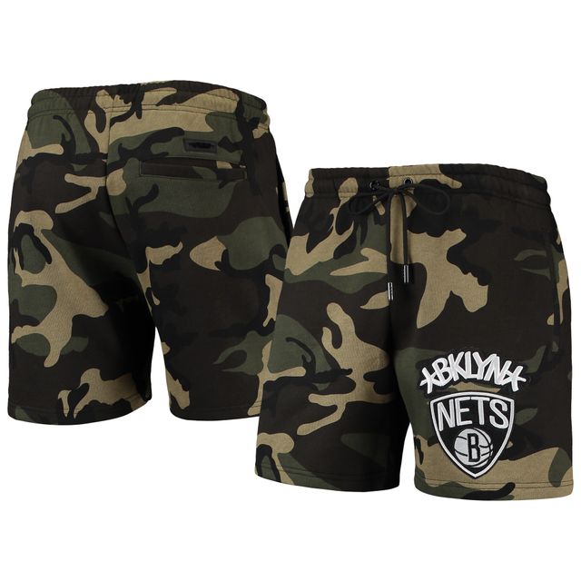 Short d'équipe Pro Standard Camo Brooklyn Nets pour homme