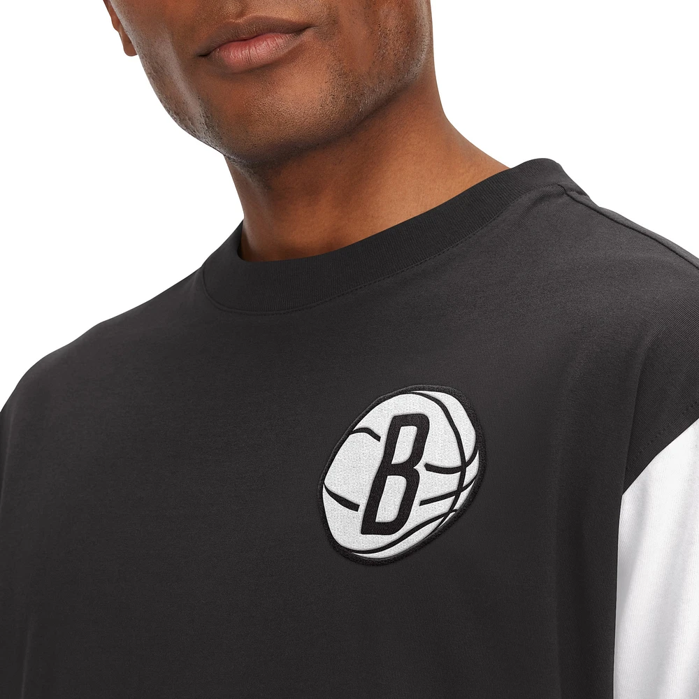 Tommy Jeans - T-shirt à manches longues blocs de couleurs Brooklyn Nets Richie pour homme Noir