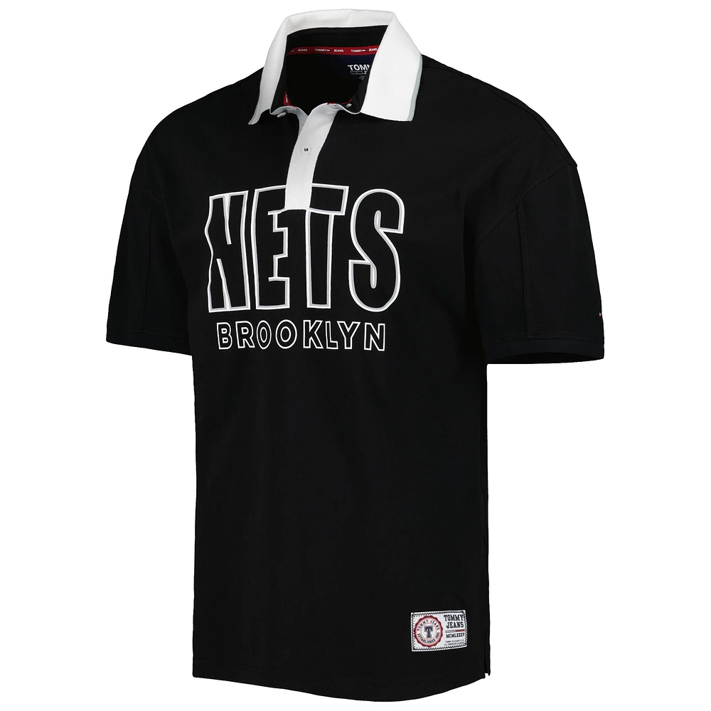 Polo en piqué Stanley pour homme Tommy Jeans Black Brooklyn Nets