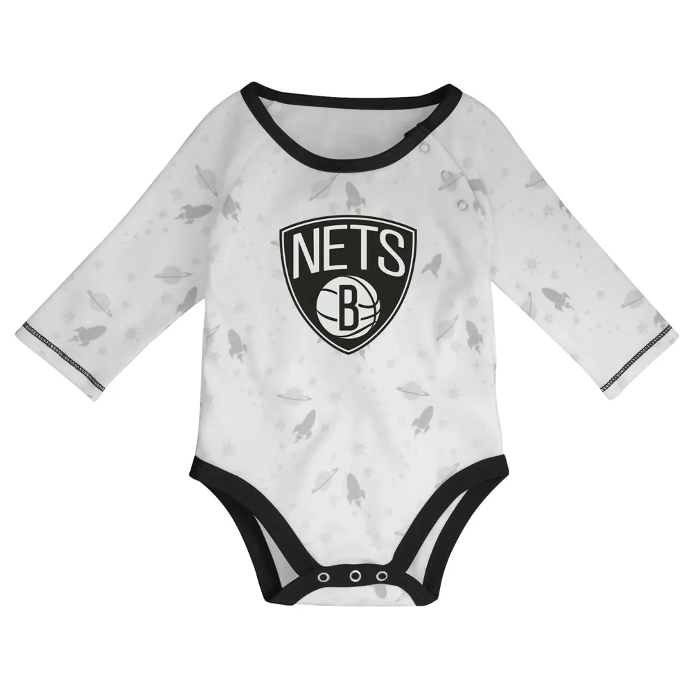 Newborn & Infant White/Black Brooklyn Nets Three-Piece Dream Team Long Sleeve Bodysuit Cuffed Knit Hat Footed Pants Set