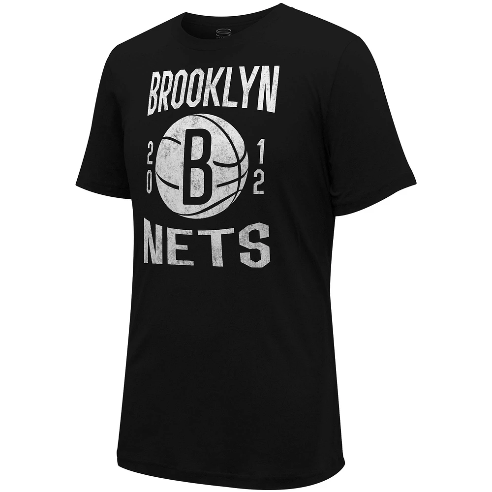 T-shirt unisexe Stadium Essentials noir Brooklyn Nets City Year