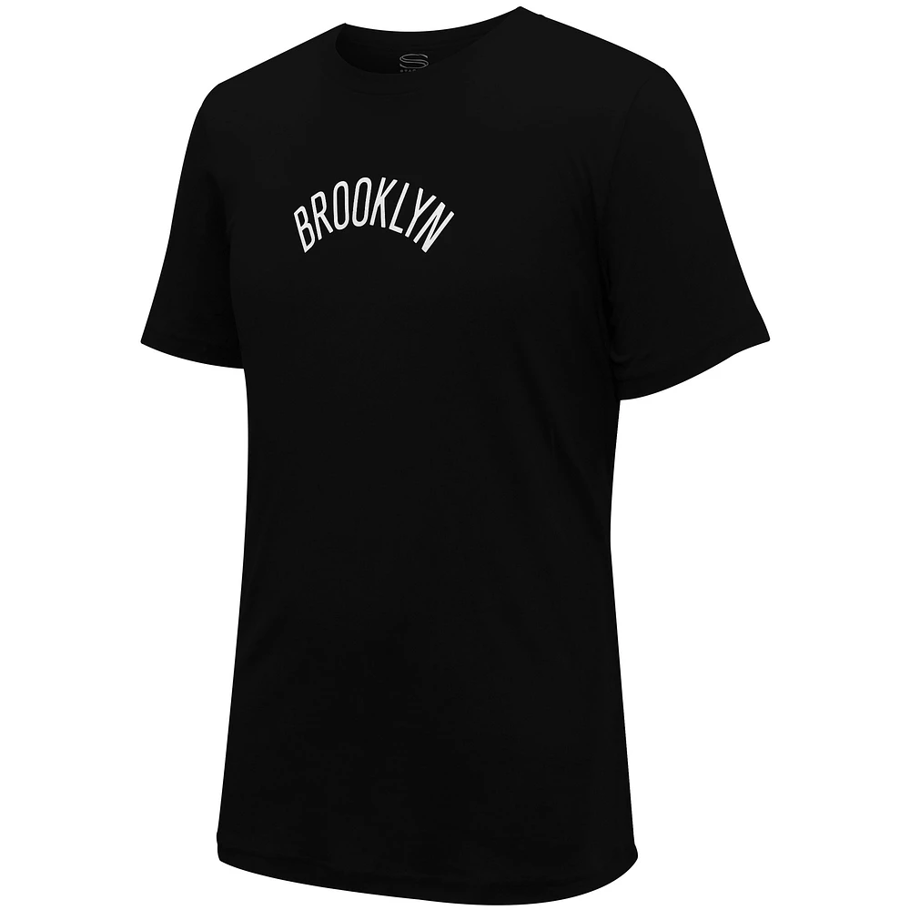 T-shirt unisexe Stadium Essentials noir Brooklyn Nets Origins Script