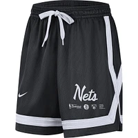 Women's Nike Black Brooklyn Nets Crossover Performance Shorts