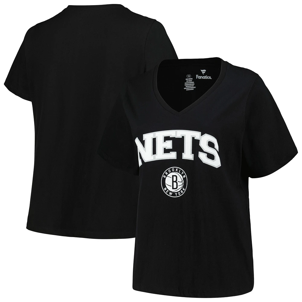 T-shirt à col en V pour femmes Profile Black Brooklyn Nets, grande taille, avec logo arqué