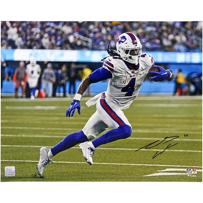 Photographie autographiée de James Cook des Buffalo Bills 16" x 20" en train de courir avec le ballon