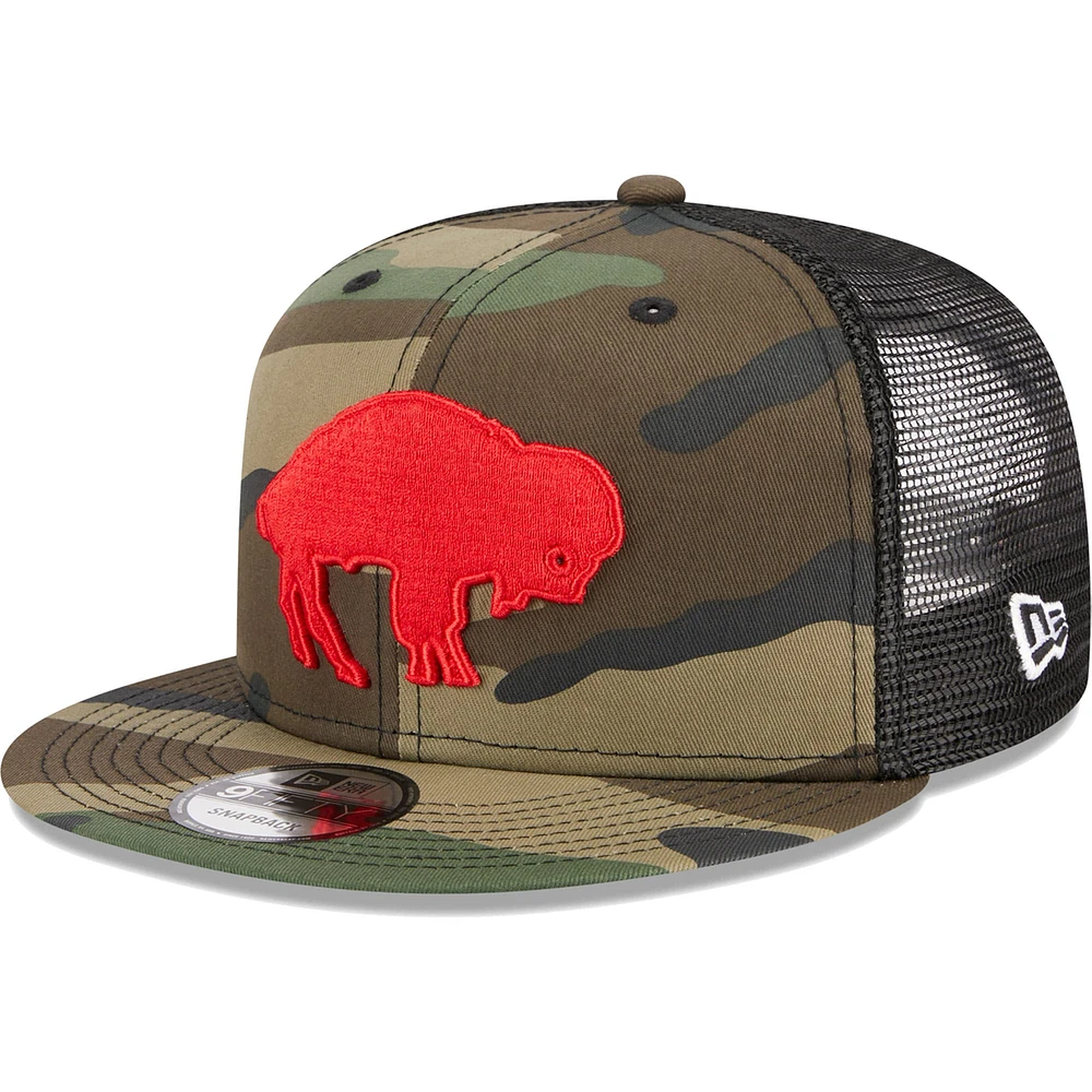 Men's New Era Camo Buffalo Bills Throwback Main Trucker 9FIFTY Snapback Hat