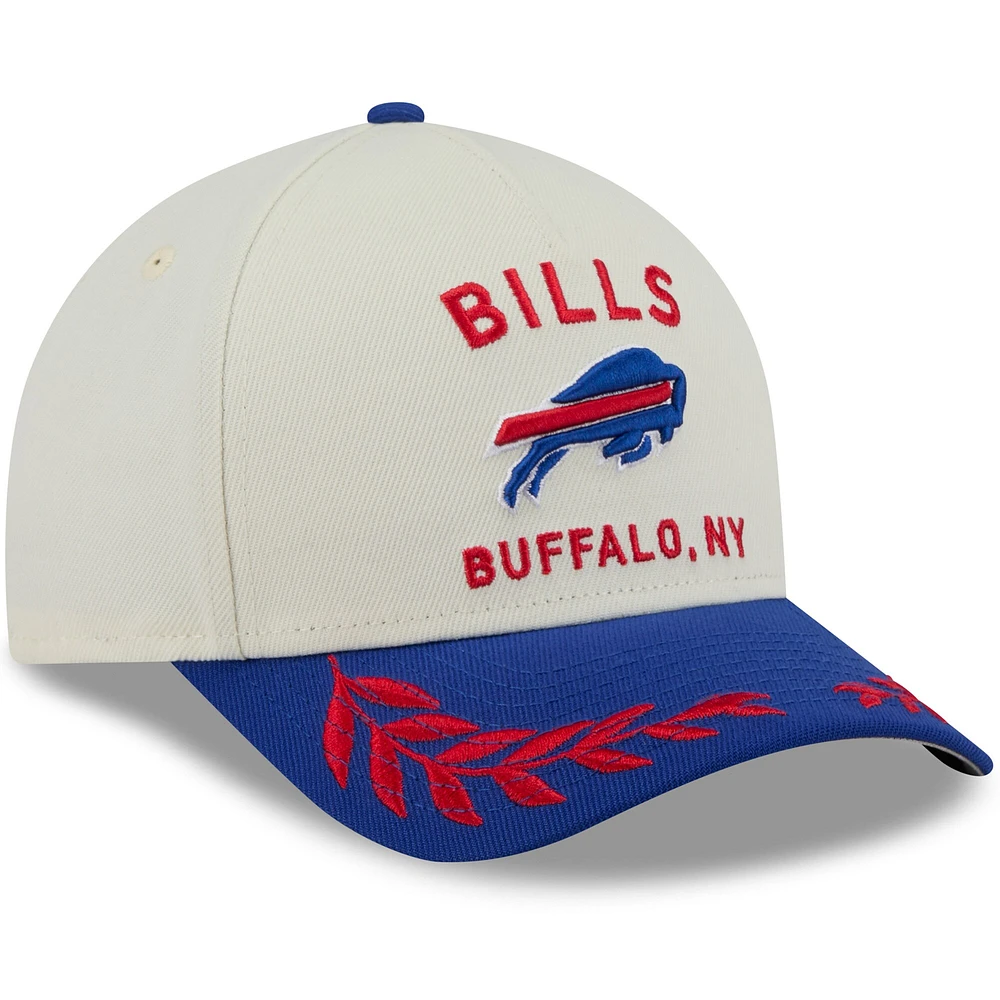Casquette ajustable New Era 9FORTY M-Crown A-Frame pour homme, couleur crème/bleu royal, Buffalo Bills, repêchage NFL 2025