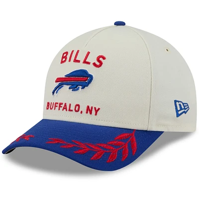 Casquette ajustable New Era 9FORTY M-Crown A-Frame pour homme, couleur crème/bleu royal, Buffalo Bills, repêchage NFL 2025