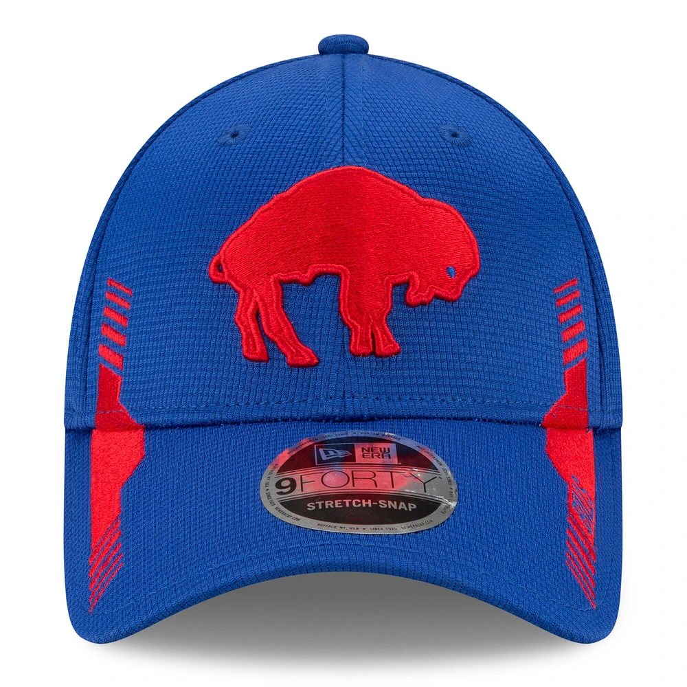 Casquette réglable 9FORTY New Era Royal Buffalo Bills 2021 NFL Sideline Home Historic Logo pour homme