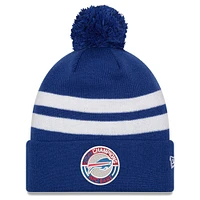 Bonnet en tricot à revers des champions de la division Est de l'AFC 2023 des Royal Buffalo Bills New Era pour homme avec pompon