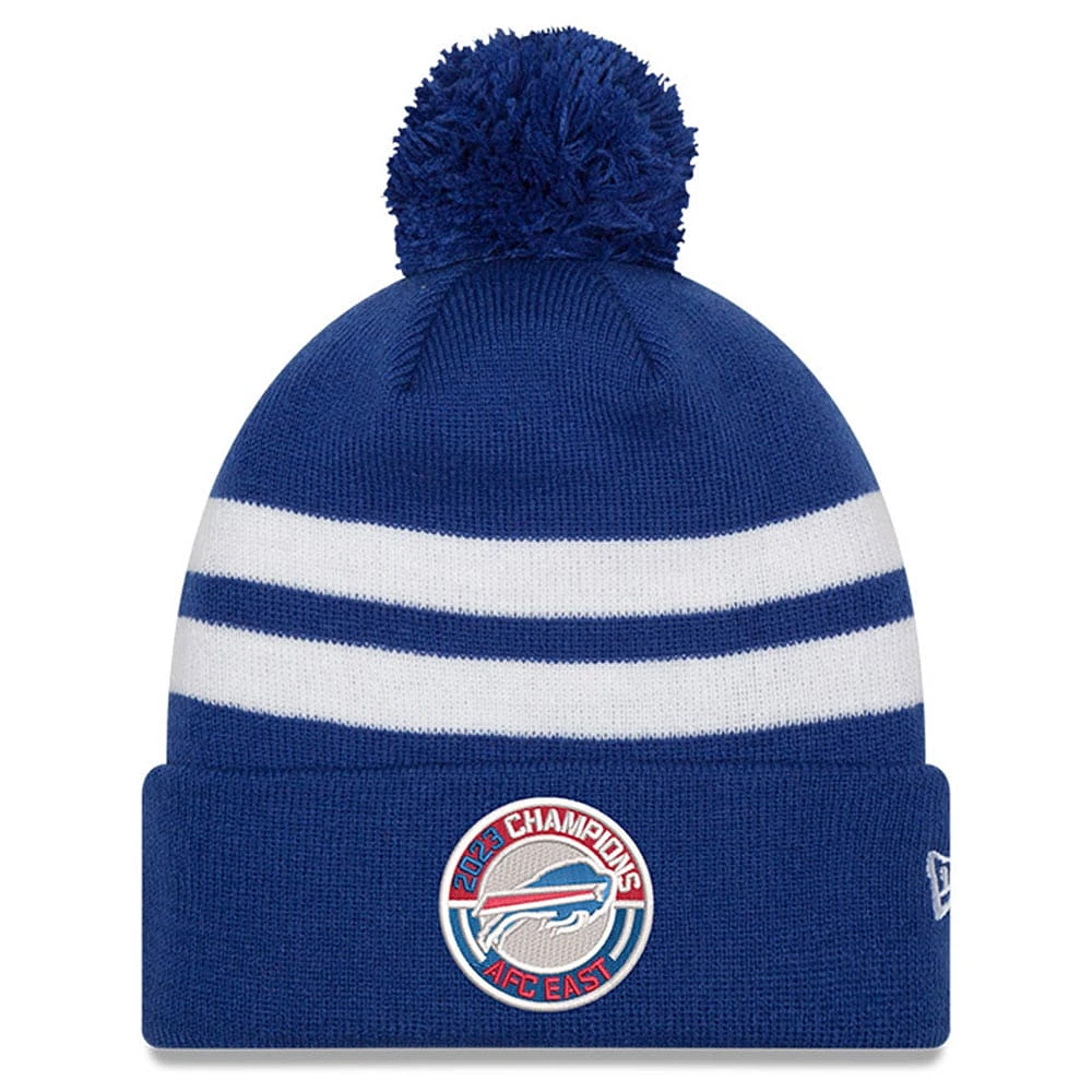 Bonnet en tricot à revers des champions de la division Est de l'AFC 2023 des Royal Buffalo Bills New Era pour homme avec pompon