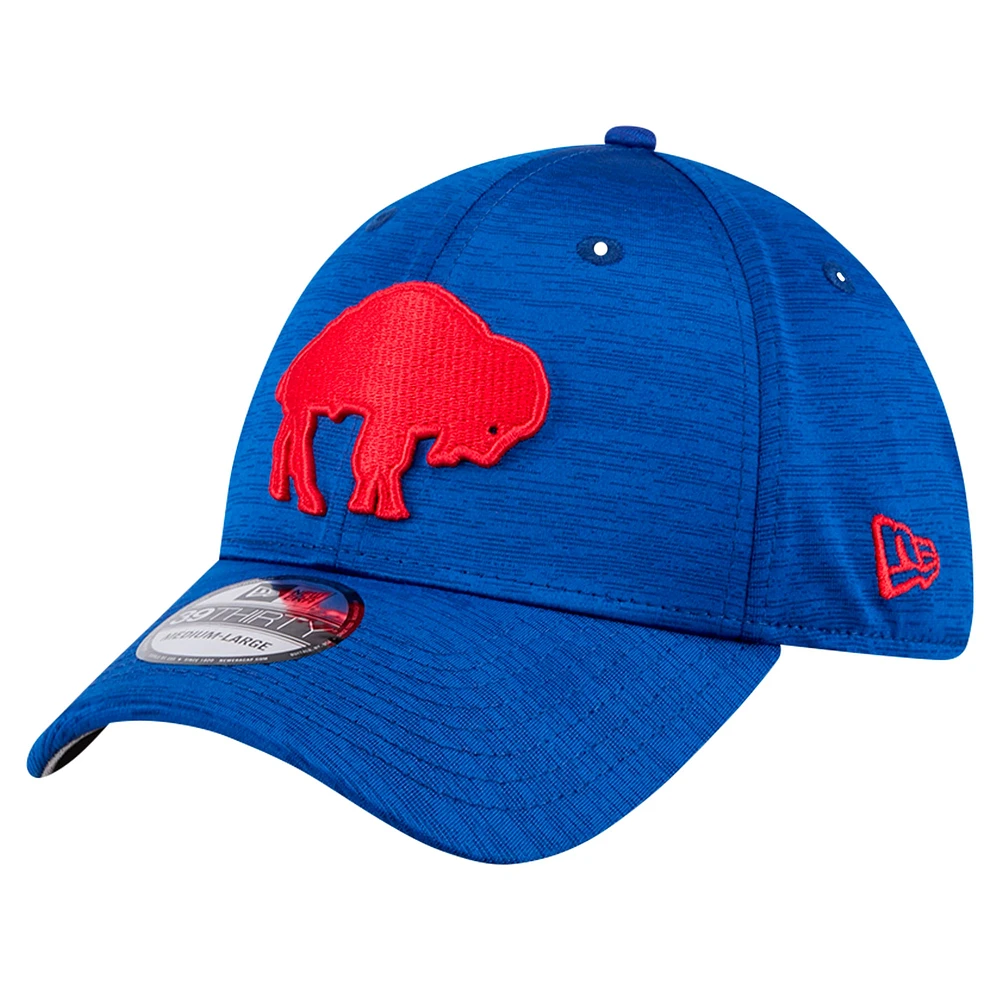 Men's New Era Royal Buffalo Bills Throwback Active Tech 39THIRTY Flex Hat