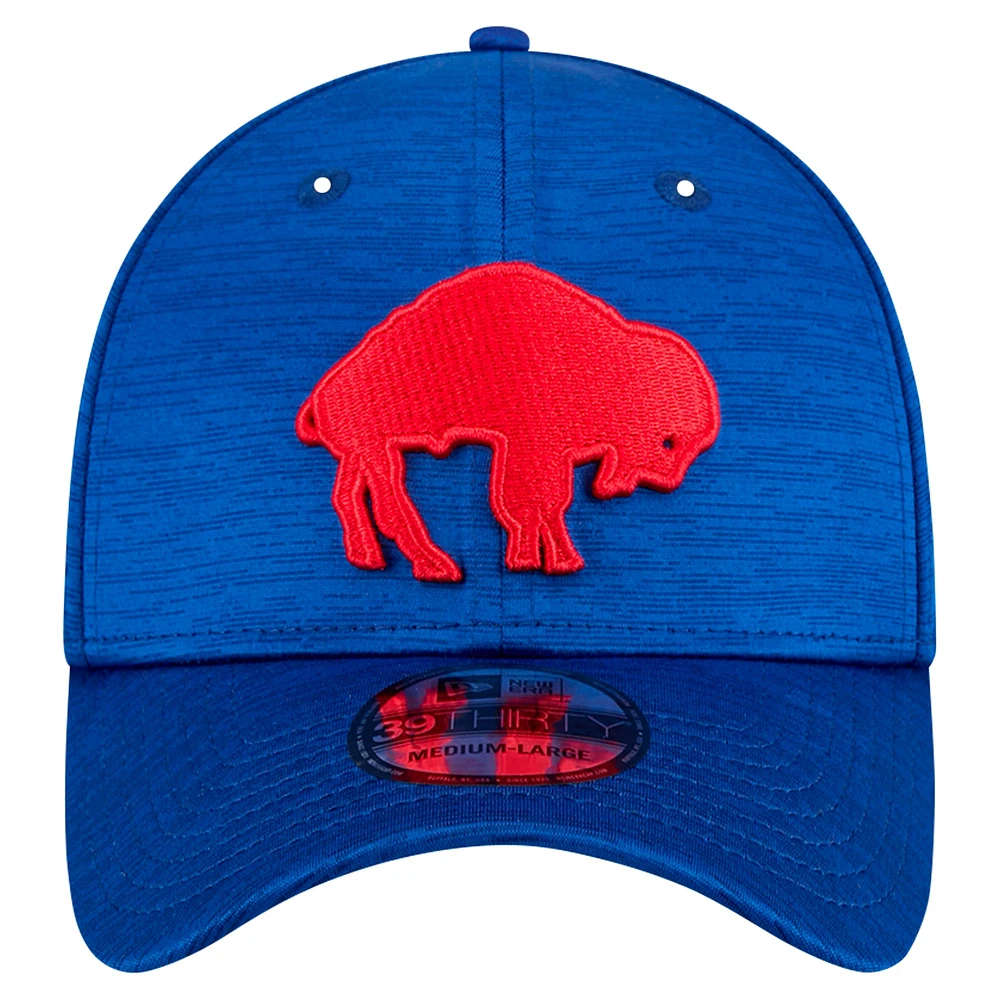 Men's New Era Royal Buffalo Bills Throwback Active Tech 39THIRTY Flex Hat