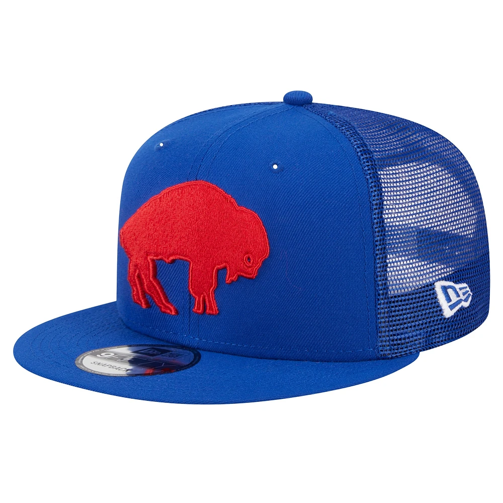 Men's New Era Royal Buffalo Bills Throwback Main Trucker 9FIFTY Snapback Hat