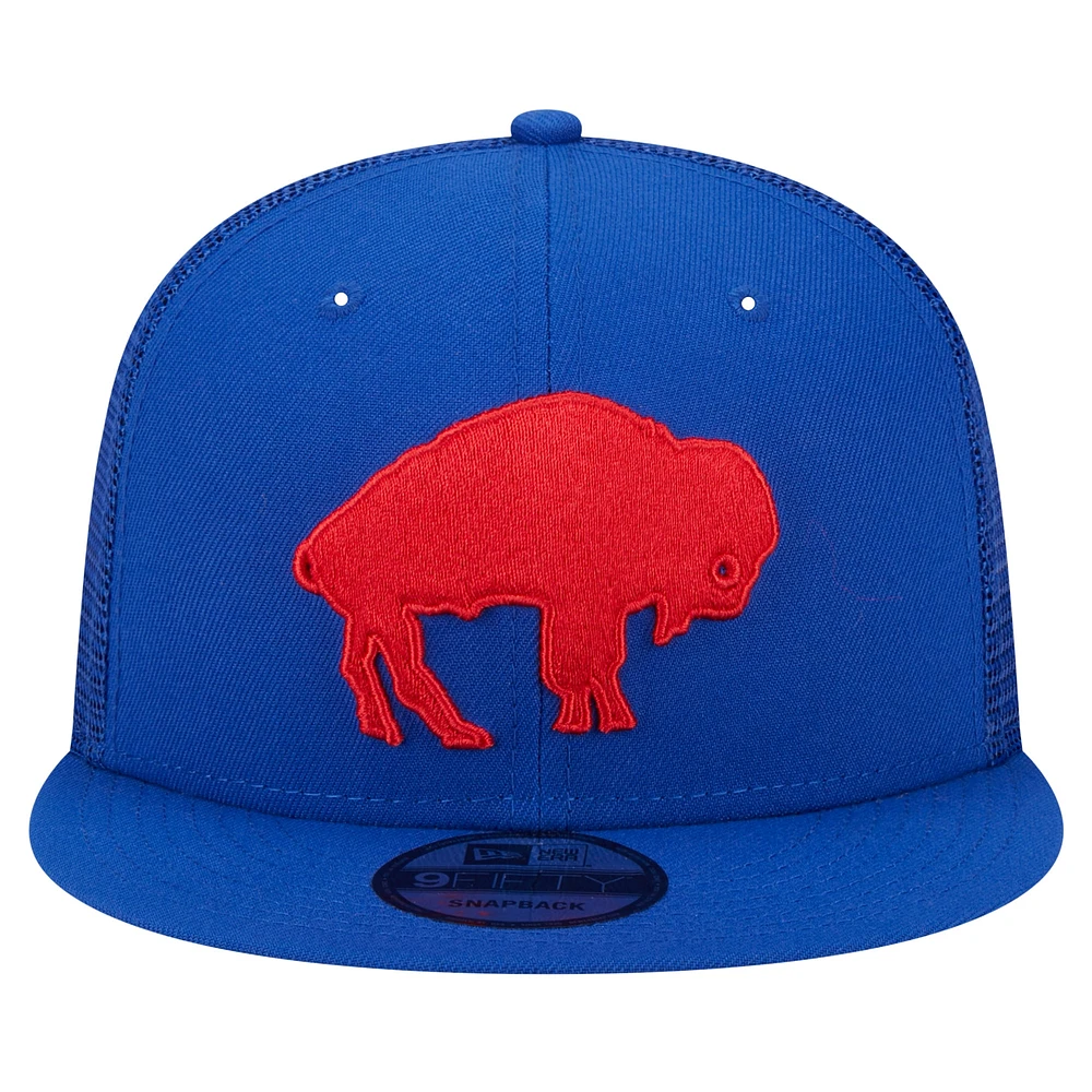 Men's New Era Royal Buffalo Bills Throwback Main Trucker 9FIFTY Snapback Hat