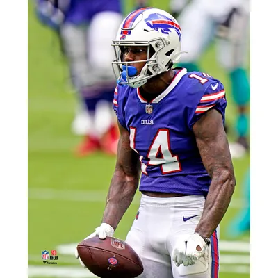 Buffalo Bills Stefon Diggs Unsigned Carrying Ball Photograph