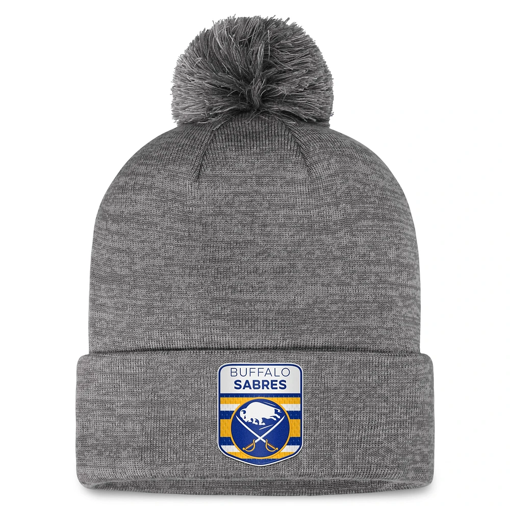 Bonnet en tricot à revers de glace Authentic Pro Home Fanatics Grey Buffalo Sabres pour hommes avec pompon