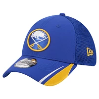 Casquette linéaire 39THIRTY Flex Royal Buffalo Sabres de New Era pour homme