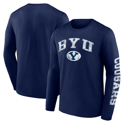 T-shirt à manches longues pour hommes Fanatics Navy BYU Cougars en détresse avec logo