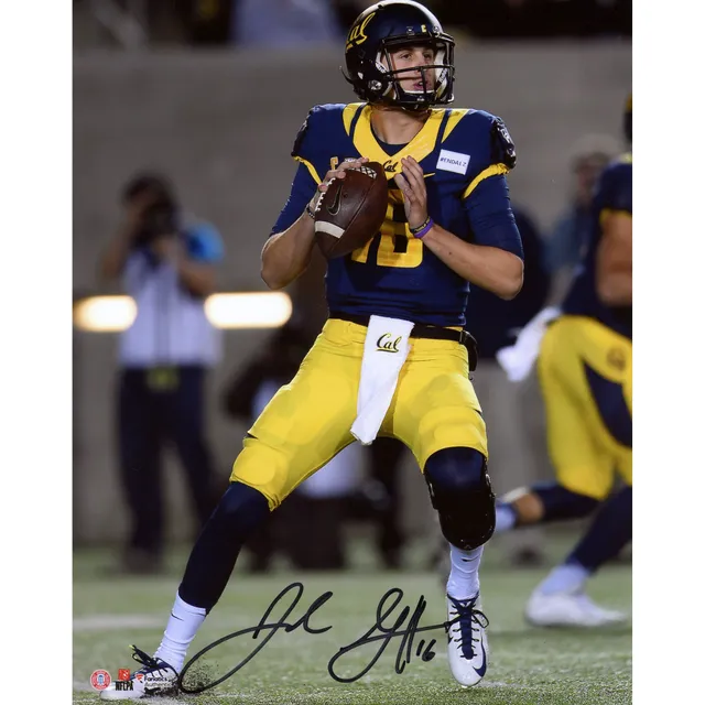 Jared Goff Cal Bears Unsigned Navy Jersey Looking to Pass