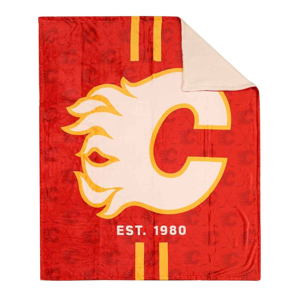 Calgary Flames 50'' x 60'' Superlux Sherpa Throw Blanket