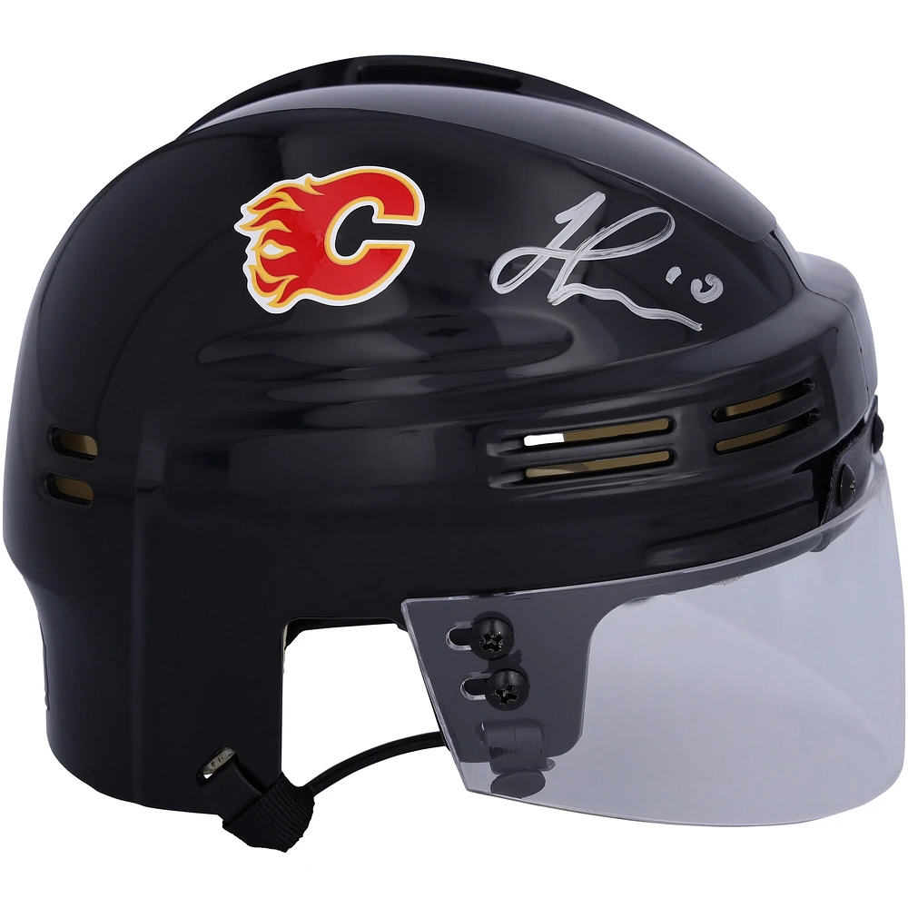 Casque mini noir autographié par Jonathan Huberdeau des Flames de Calgary