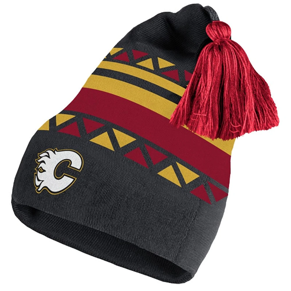 Men's adidas Black Calgary Flames Reverse Retro 2.0 - Pom Knit Hat