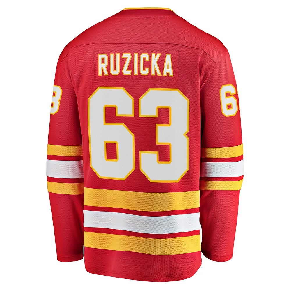 Fanatics pour hommes Adam Ruzicka, joueur échappé à domicile des Flames de Calgary, rouge - Maillot