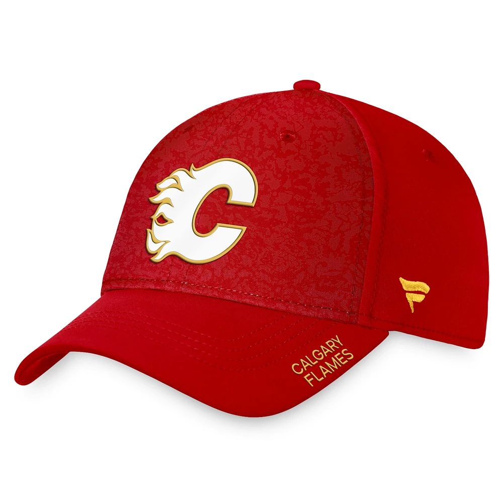 Casquette authentique Pro Flex Fanatics rouge des Flames de Calgary pour hommes