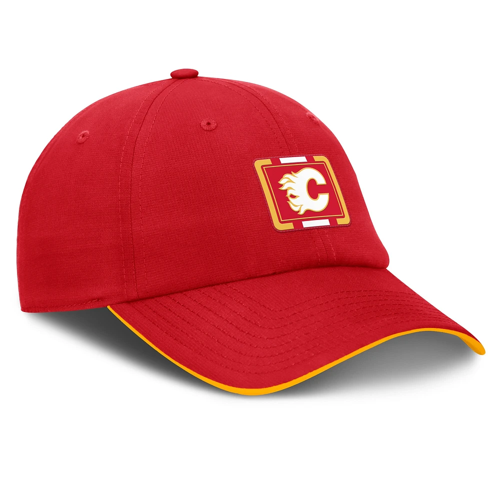 Casquette ajustable authentique Pro Rink Pinnacle des Flames de Calgary pour hommes Fanatics Red