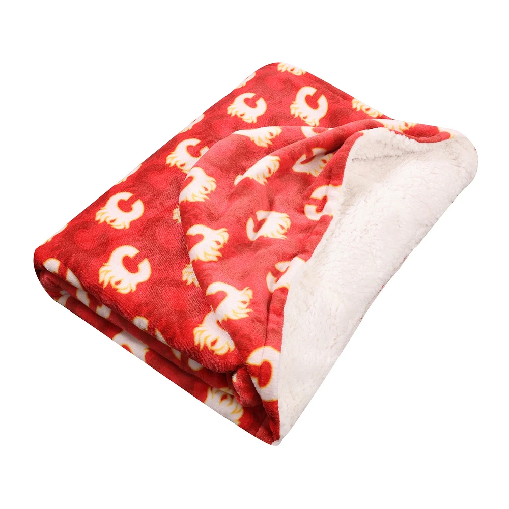 Red Calgary Flames 50'' x 70'' Hoodie Throw Blanket