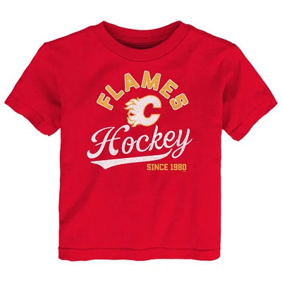 Tout-petit Red Calgary Flames Take the Lead - T-shirt