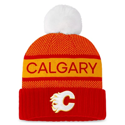 Bonnet en tricot à revers authentique Pro fanatiques des Flames de Calgary pour femmes avec pompon