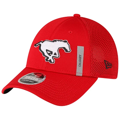 Casquette réglable 9FORTY Sideline des Stampeders de Calgary New Era pour homme, rouge