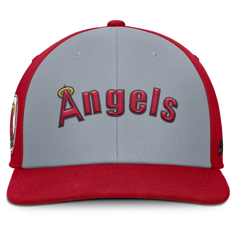 Casquette Nike Pro Performance Snapback grise/rouge California Angels Cooperstown Collection pour homme