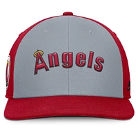 Casquette Nike Pro Performance Snapback grise/rouge California Angels Cooperstown Collection pour homme
