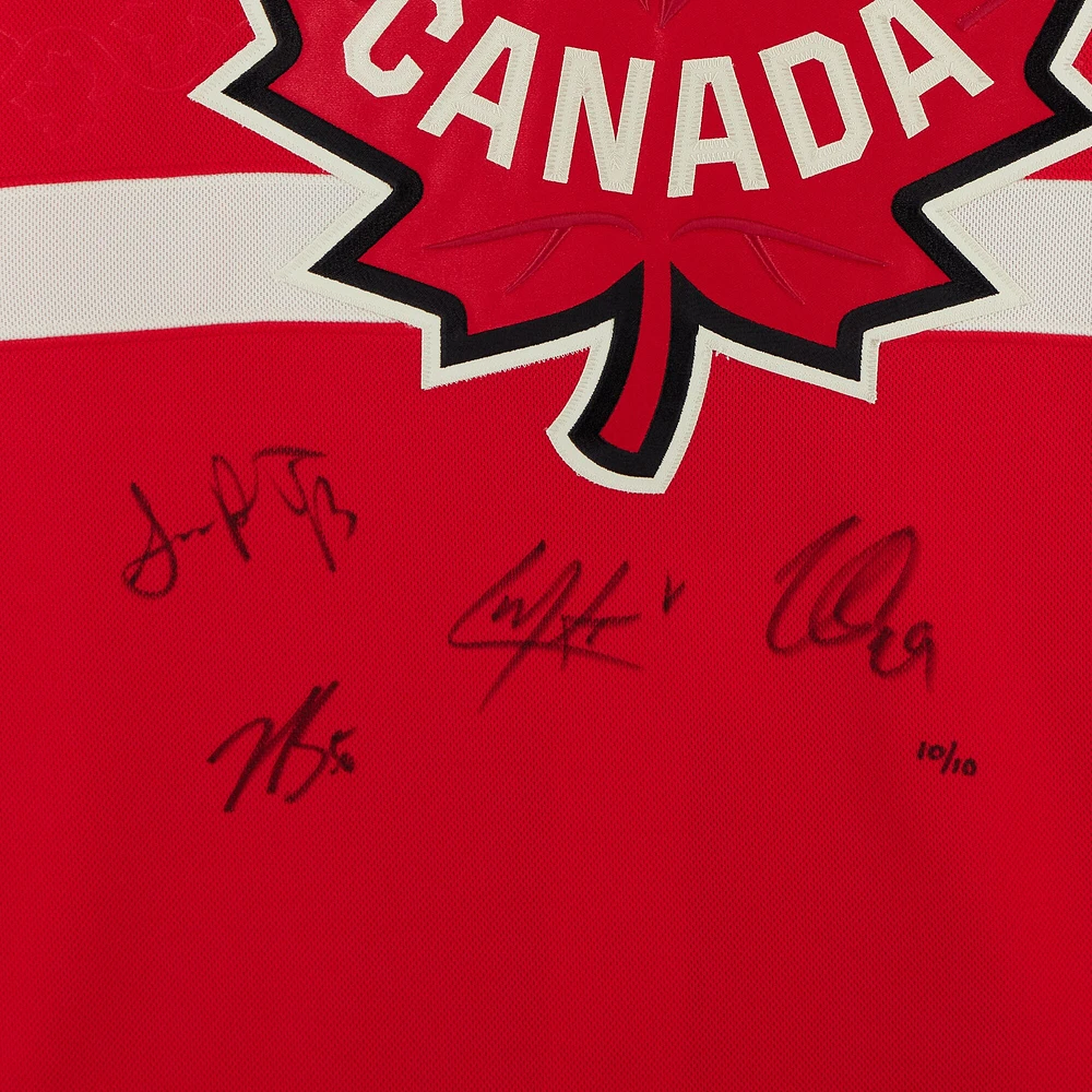 Maillot rouge autographié par Nathan MacKinnon, Cale Makar, Sam Reinhart et Jordan Binnington Canada pour le match des 4 Nations - Édition limitée n° 10/10