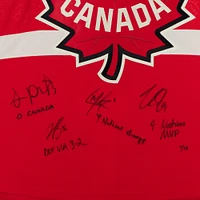 Maillot rouge premium autographié par Nathan MacKinnon, Cale Makar, Sam Reinhart et Jordan Binnington Canada pour le tournoi des 4 Nations Face-Off Fanatics avec inscriptions multiples - Édition limitée à 10 exemplaires