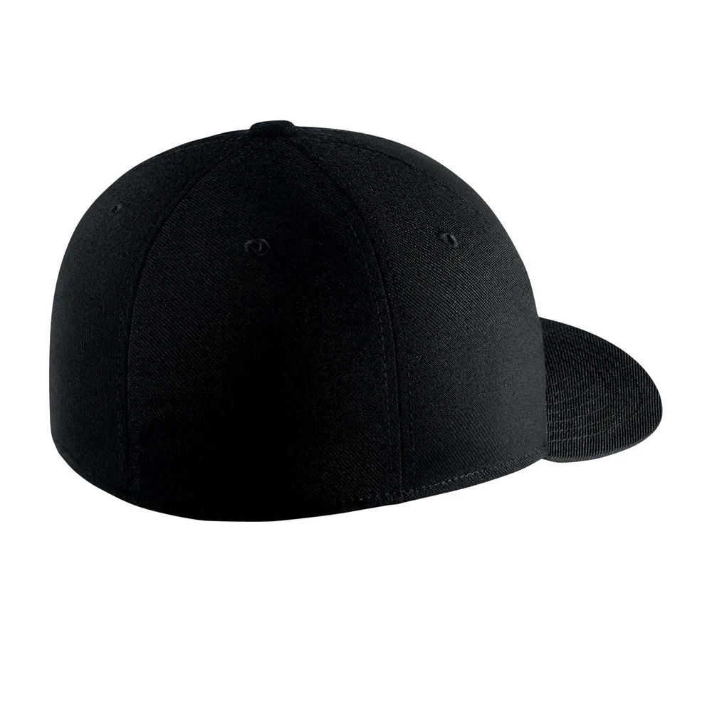 Casquette ajustée avec logo Nike Canada Soccer pour homme, noire