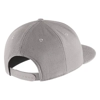 Casquette Snapback Nike Canada Soccer Pro pour hommes, grise