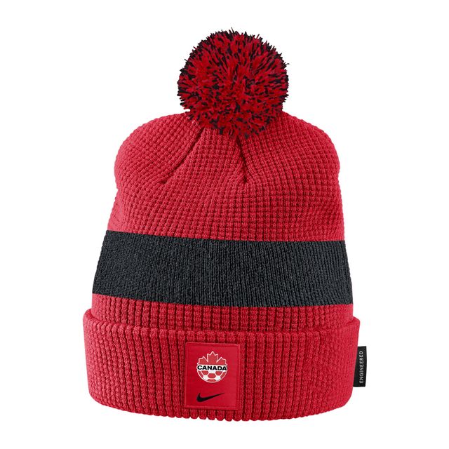 Nike Rouge Canada Soccer pour hommes - Bonnet en tricot à revers avec pompon