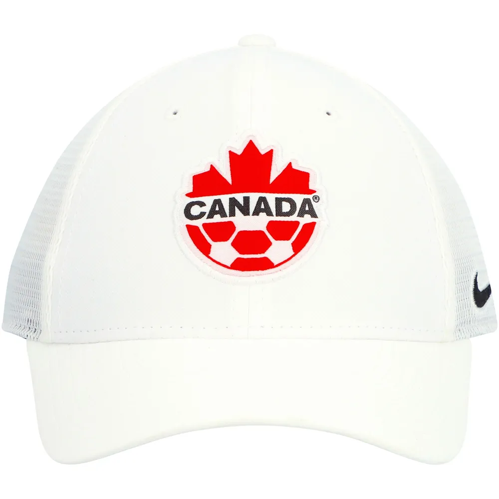 Casquette Nike Legacy91 Aerobill Performance Flex de Canada Soccer pour hommes, blanche