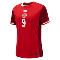 Maillot Nike Cyle Larin pour femme, réplique à domicile, rouge, Canada Soccer 2024