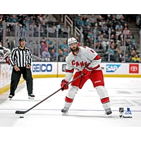 Brent Burns Carolina Hurricanes non signé cherche à faire une photo de jeu