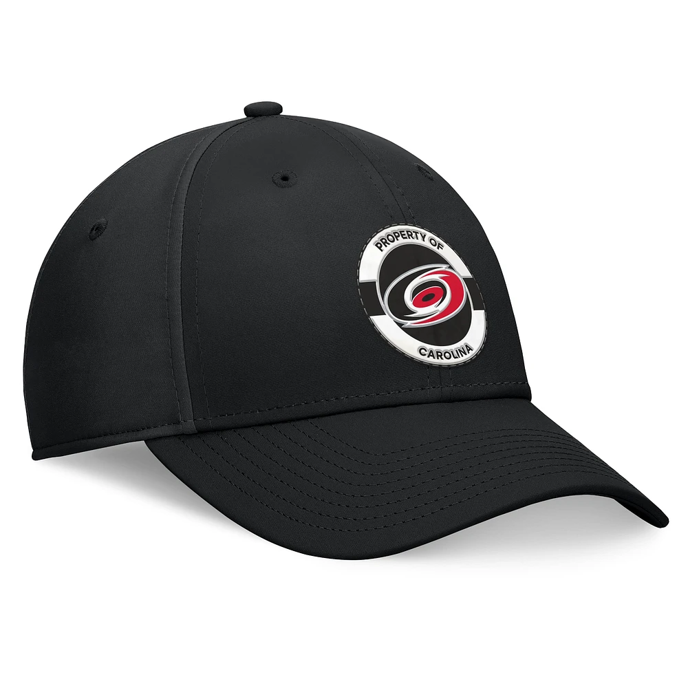 Casquette flexible noire Carolina Hurricanes Authentic Pro Training Camp Fanatics pour hommes