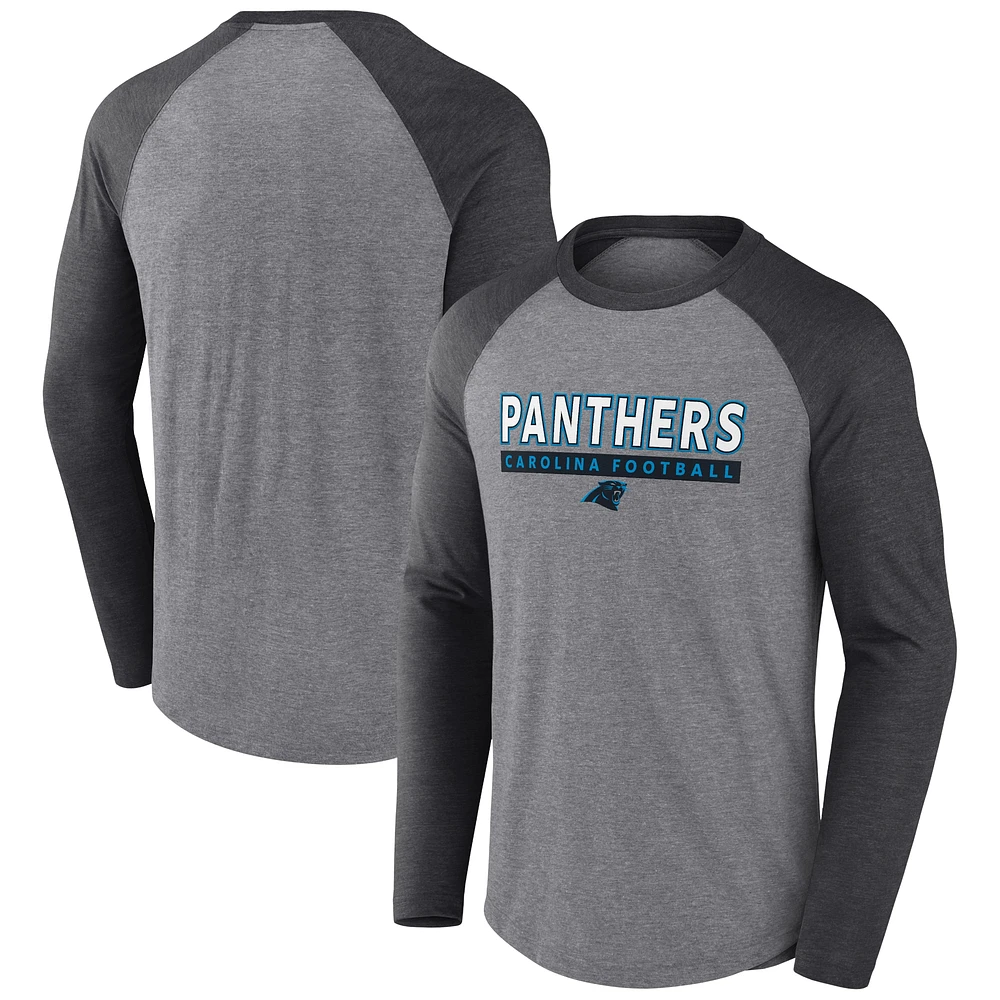 T-shirt à manches longues raglan tri-mélangé Fanatics gris chiné/charbon pour hommes Carolina Panthers