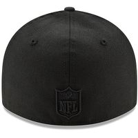 Men's New Era Black Carolina Panthers on Low Profile 59FIFTY II Fitted Hat