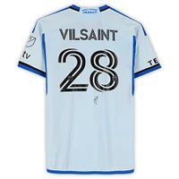 Maillot adidas bleu clair numéro 28, dédicacé par Jules-Anthony Vilsaint du CF Montréal, saison 2024 de la MLS - Taille M